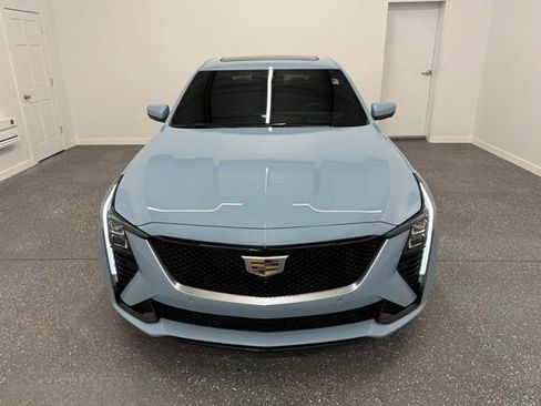 Used 2025 Cadillac CT5 V w/ Technology Package image 10