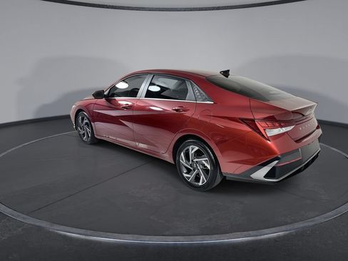 Certified 2025 Hyundai Elantra SEL FWD image 6