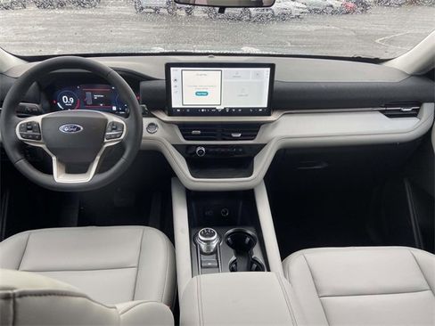 New 2026 Ford Explorer Active w/ Active Comfort Package image 10