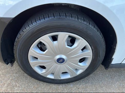 Used 2019 Ford Transit Connect XL image 15