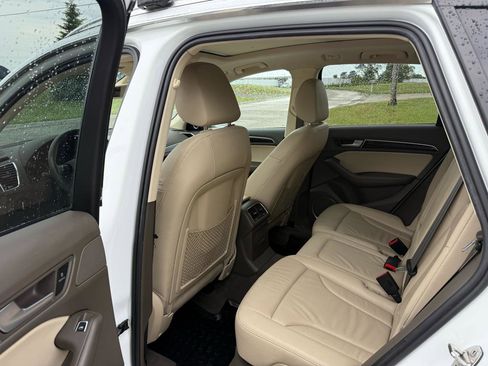 Used 2014 Audi Q5 2.0T Premium Plus AWD/4WD image 25