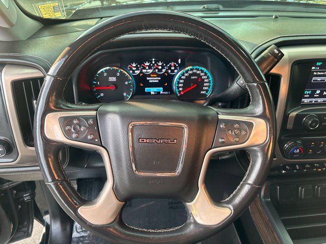 Used 2017 GMC Sierra 2500 Denali w/ Duramax Plus Package AWD/4WD image 18