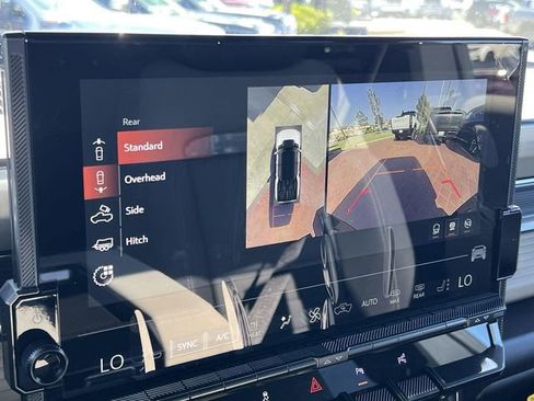 New 2026 GMC Hummer EV 4x4 Crew Cab image 17