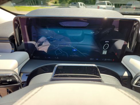 Used 2025 Lincoln Aviator Reserve w/ Luxury Package RWD image 33