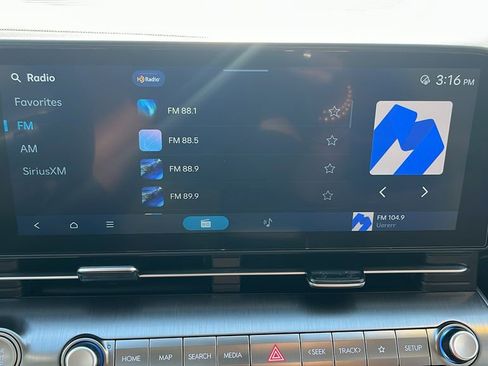 Used 2025 Hyundai Kona SEL image 20