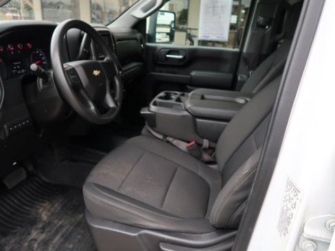 Used 2023 Chevrolet Silverado 2500 W/T w/ WT Convenience Package RWD image 6