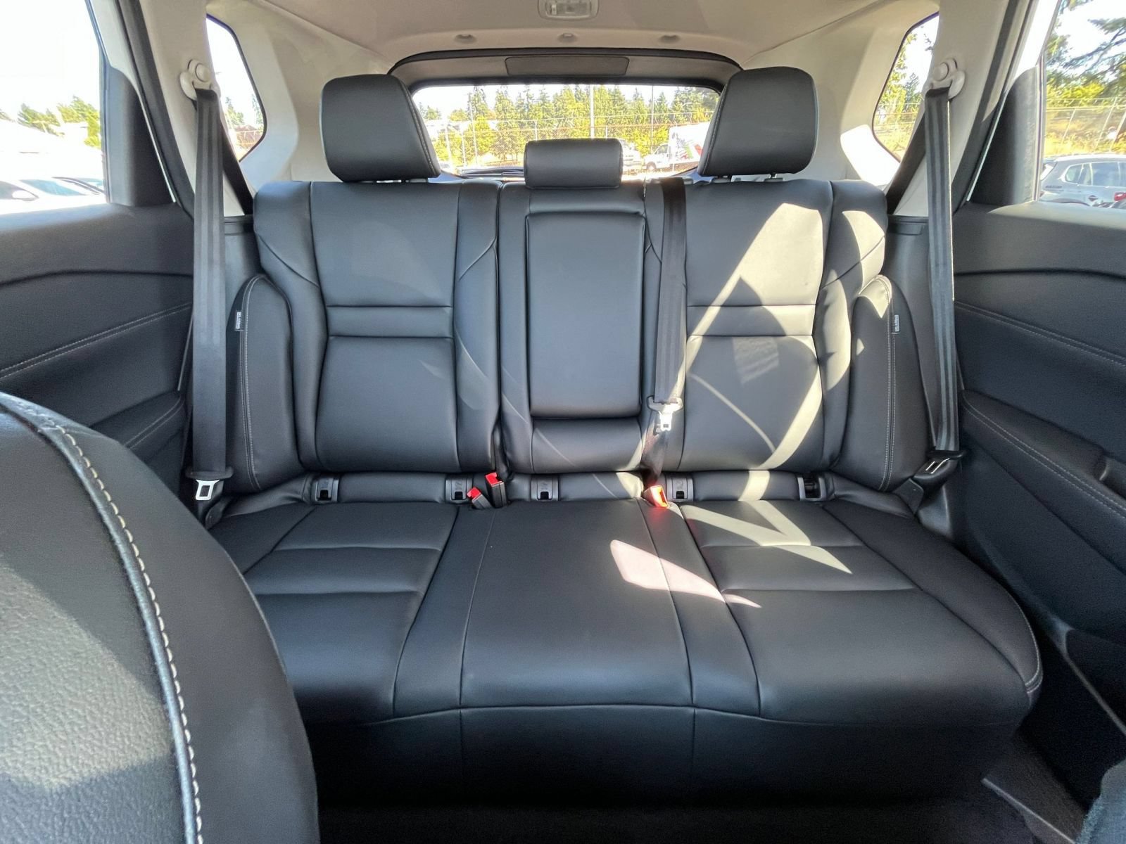 Used 2026 Nissan Rogue SL AWD/4WD image 40