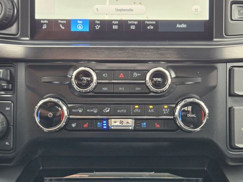 New 2026 Ford F250 Lariat w/ Black Appearance Package image 23