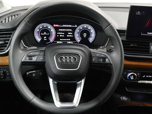 Used 2023 Audi Q5 2.0T Premium Plus w/ Premium Plus Package AWD/4WD image 23
