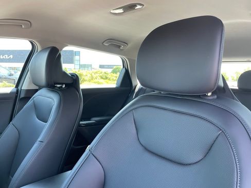 New 2026 Kia K4 EX FWD image 23