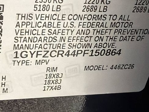 Used 2023 Cadillac XT4 Premium Luxury FWD image 32