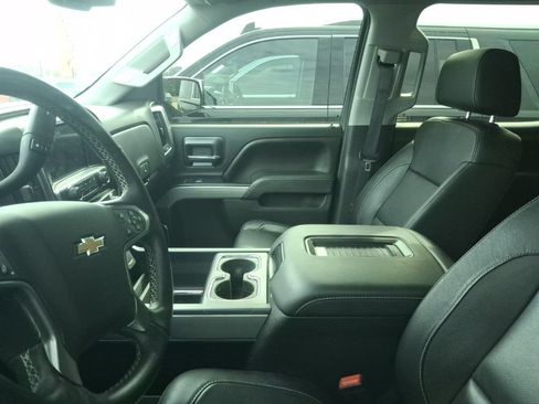Used 2016 Chevrolet Silverado 1500 LTZ Z71 w/ LTZ Plus Package AWD/4WD image 12