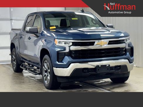 Used 2024 Chevrolet Silverado 1500 LT image 1