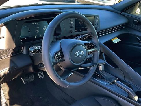 New 2026 Hyundai Elantra SEL Sport Premium FWD image 6