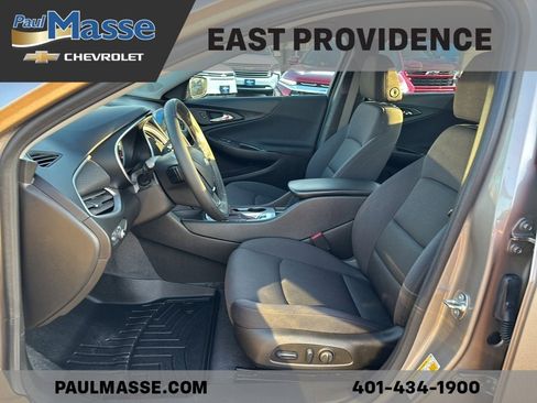 Used 2024 Chevrolet Malibu RS image 15