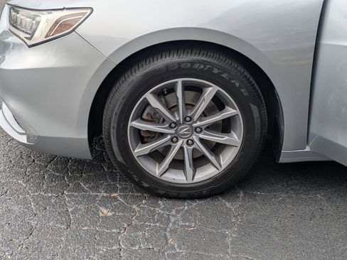 Used 2018 Acura TLX w/ Technology Package image 31