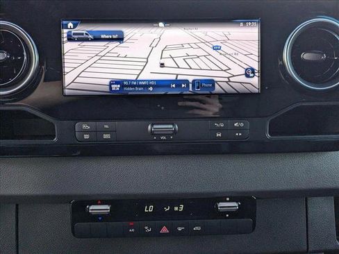 New 2025 Mercedes-Benz Sprinter 2500 image 12