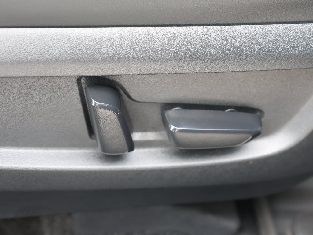 Certified 2024 INFINITI QX50 Luxe FWD image 24
