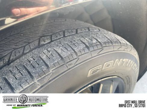 Used 2023 Buick Enclave Essence w/ Experience Buick Package AWD/4WD image 29