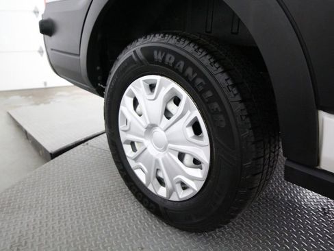Used 2019 Ford Transit 150 148 Medium Roof RWD image 41