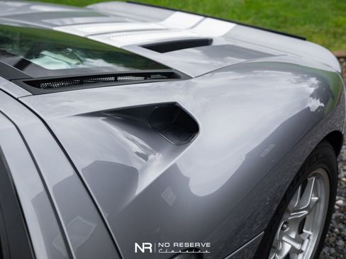 Used 2006 Ford GT image 29