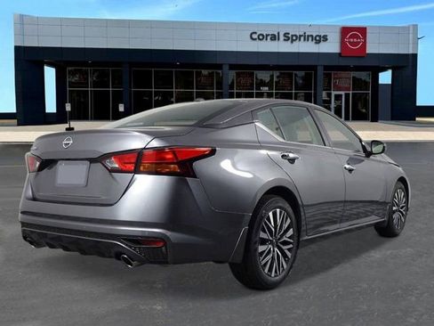 New 2026 Nissan Altima 2.5 SV w/ SV Premium Package FWD image 5