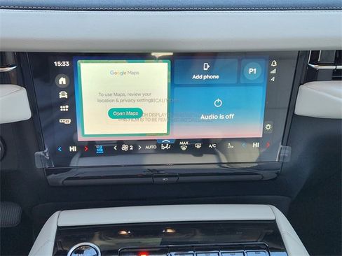 New 2025 Lincoln Navigator Reserve image 16