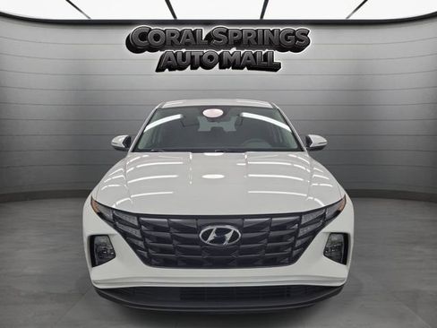 Used 2022 Hyundai Tucson SE FWD image 2