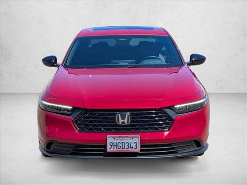 Used 2023 Honda Accord Sport image 2