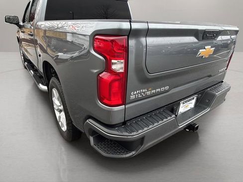 Used 2022 Chevrolet Silverado 1500 Custom AWD/4WD image 34