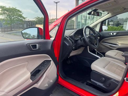 Used 2020 Ford EcoSport Titanium AWD/4WD image 8