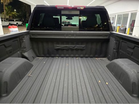 Used 2024 Chevrolet Silverado 1500 ZR2 AWD/4WD image 6