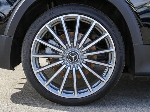 New 2025 Mercedes-Benz GLB 35 AMG 4MATIC image 10