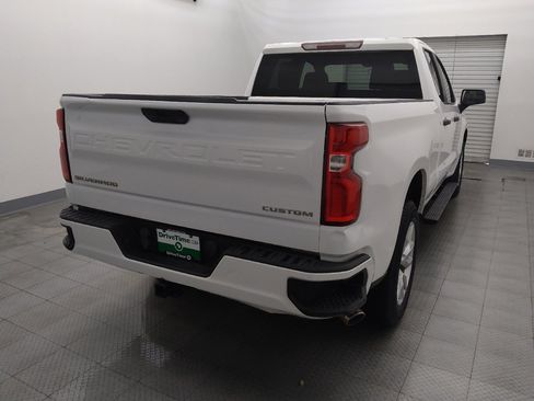 Used 2021 Chevrolet Silverado 1500 Custom image 7
