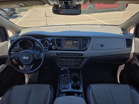 Used 2015 Kia Sedona SX Limited image 13