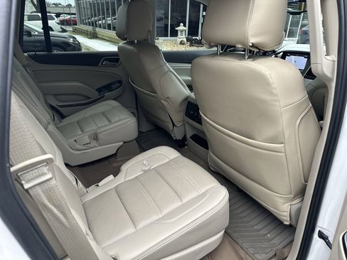 Used 2019 GMC Yukon Denali w/ Denali Ultimate Package image 6