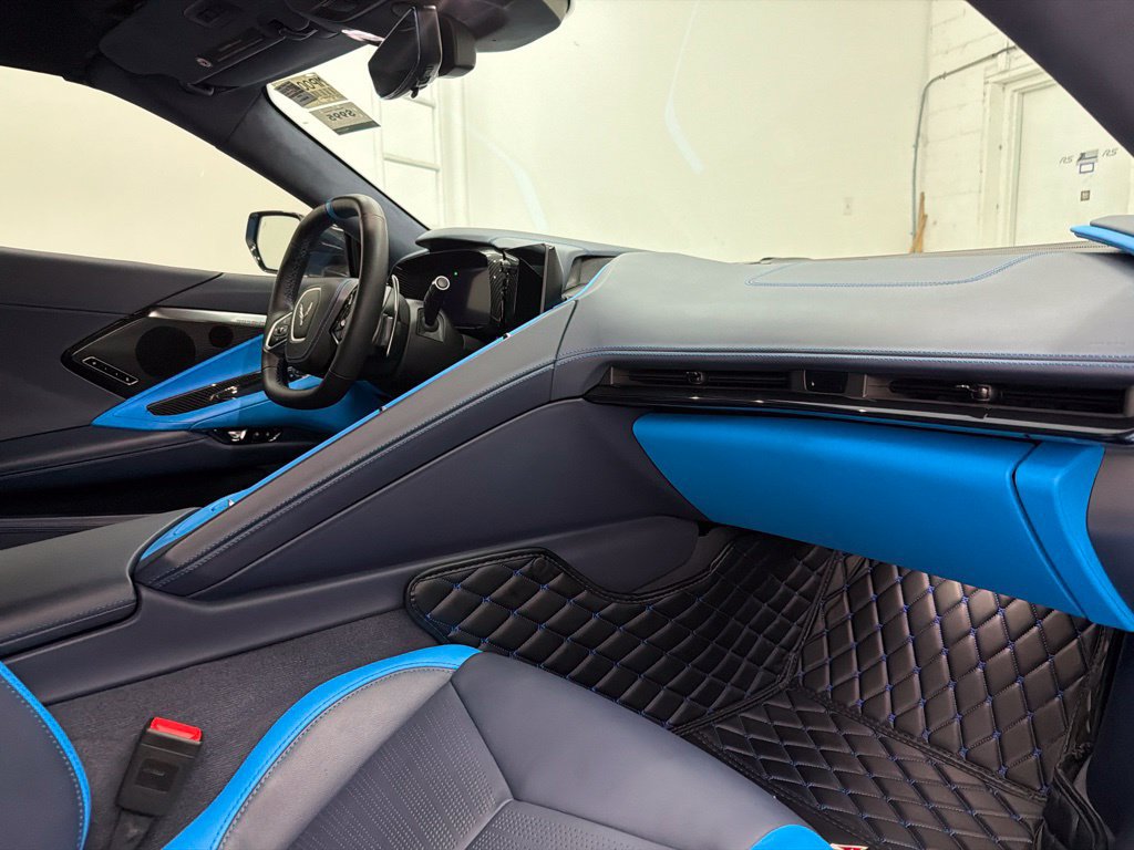 Used 2023 Chevrolet Corvette Stingray Premium Cpe w/ Z51 Performance Package RWD image 28