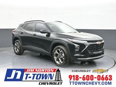 New 2026 Chevrolet Trax LT w/ Driver Confidence Package