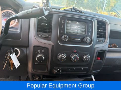 Used 2018 RAM 2500 Tradesman w/ Chrome Appearance Group AWD/4WD image 3