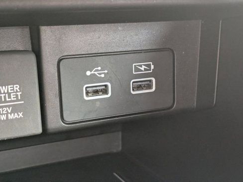 Used 2022 Honda Accord Sport image 19