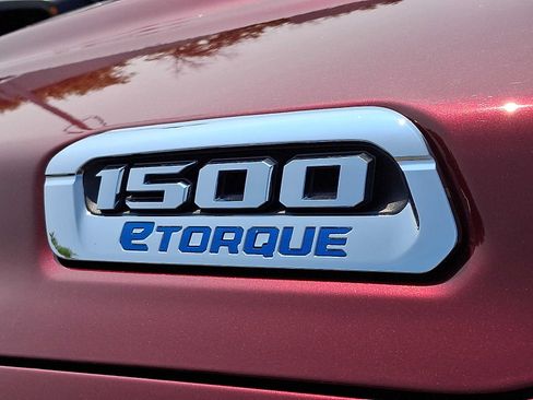 Used 2022 RAM 1500 Big Horn AWD/4WD image 32