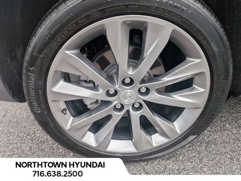 Used 2021 Buick Envision Avenir AWD/4WD image 47