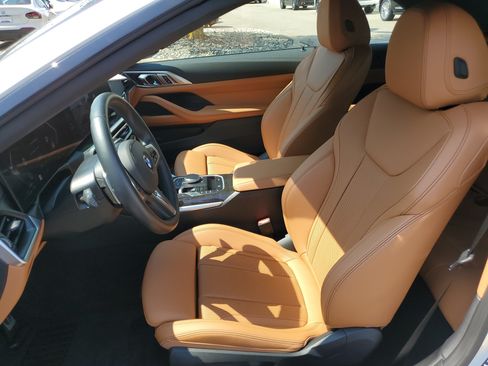 Used 2024 BMW 440i xDrive Convertible w/ Premium Package AWD/4WD image 5