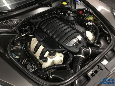 Used 2016 Porsche Panamera GTS image 43