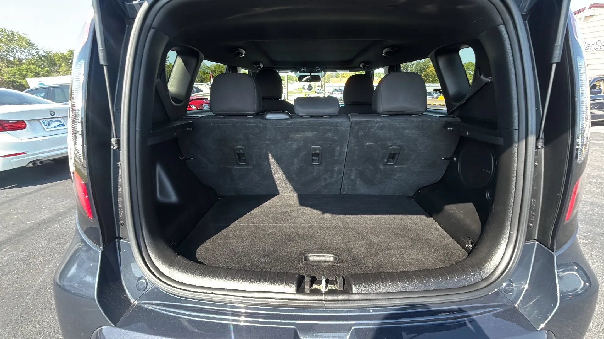Used 2015 Kia Soul ! w/ Sun & Sound Package FWD image 28
