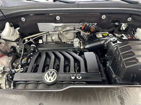 Used 2023 Volkswagen Atlas SE w/ Black Wheel Package FWD image 80
