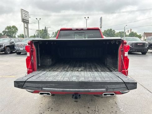 Used 2024 Chevrolet Silverado 1500 High Country w/ Technology Package AWD/4WD image 10