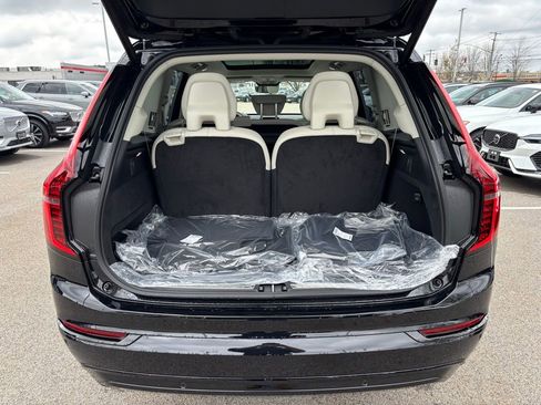 New 2026 Volvo XC90 B6 Ultra w/ Protection Package AWD/4WD image 17