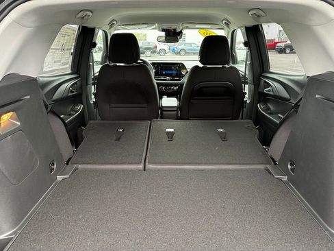 New 2026 Chevrolet TrailBlazer LT w/ Convenience Package AWD/4WD image 30
