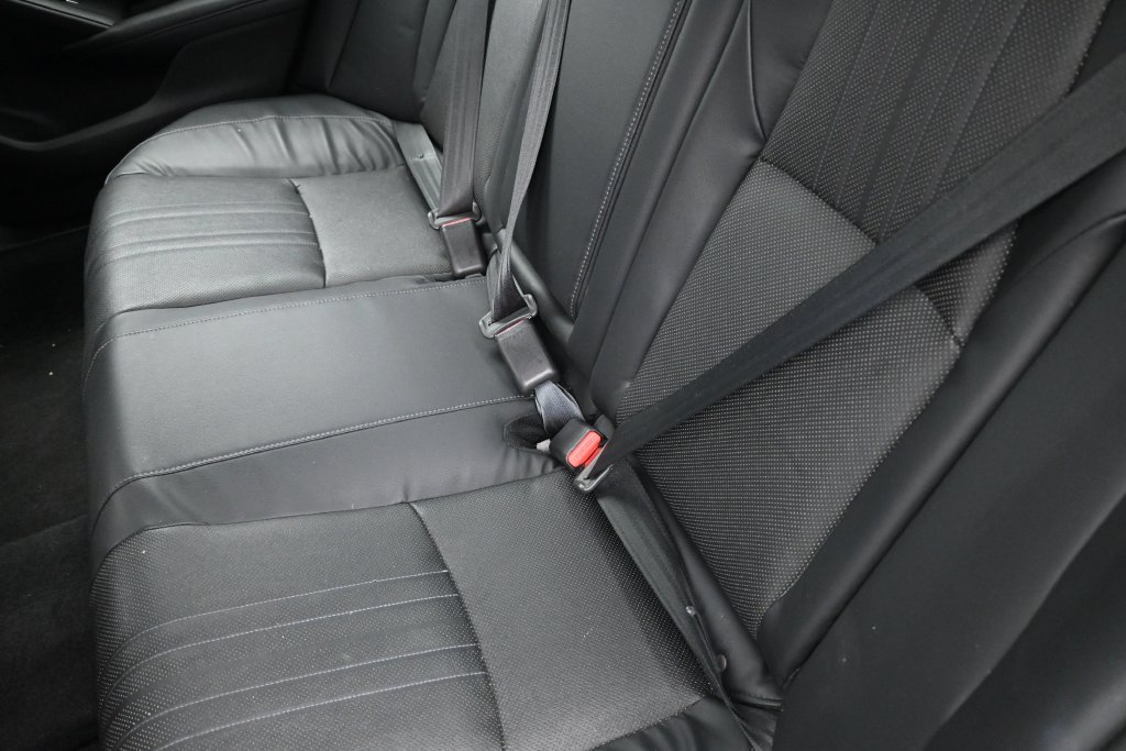 Used 2018 Honda Accord Touring image 21